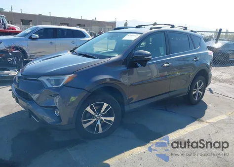 2018 Toyota Rav4 Xle from USA, damaged, VIN JTMRFREV2JJ717638